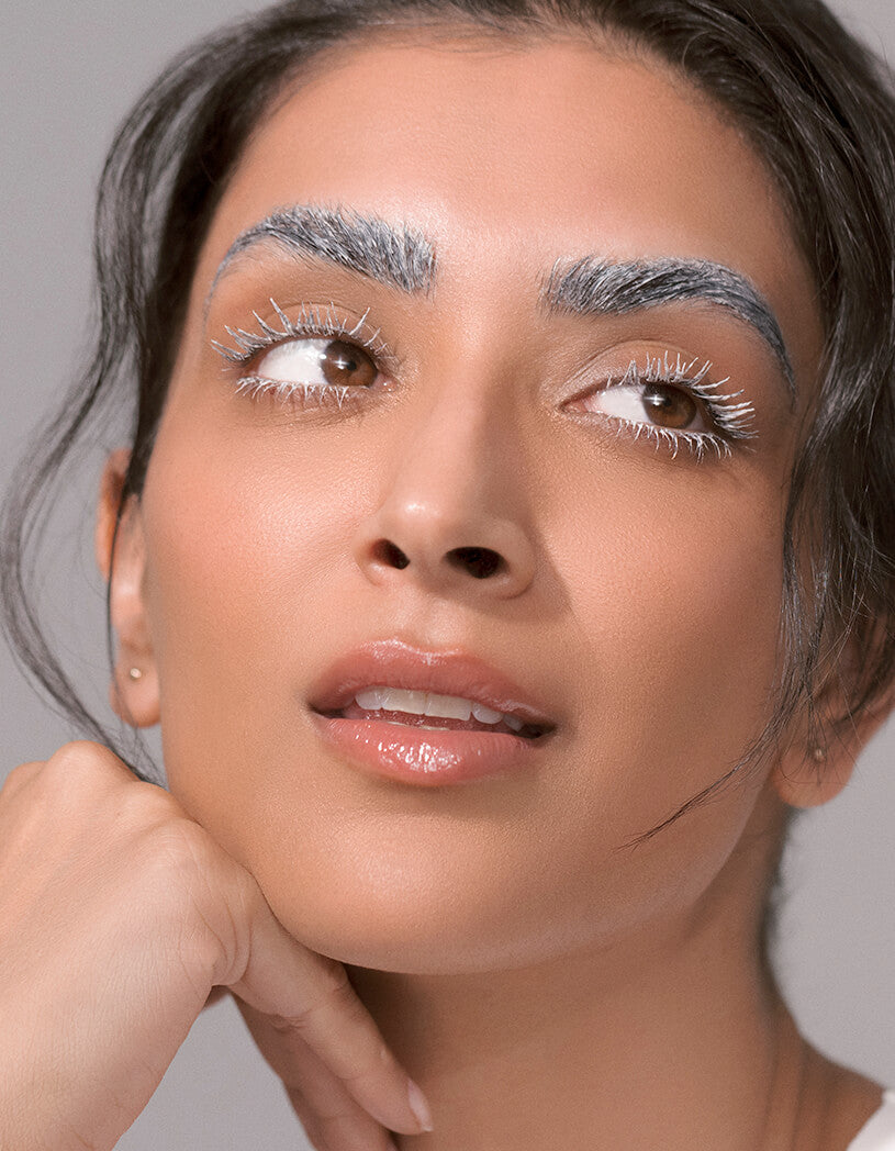 model with lash & brow masque